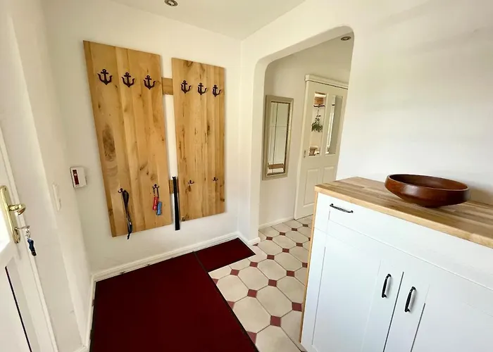 Instenhuus Steinbergkirche